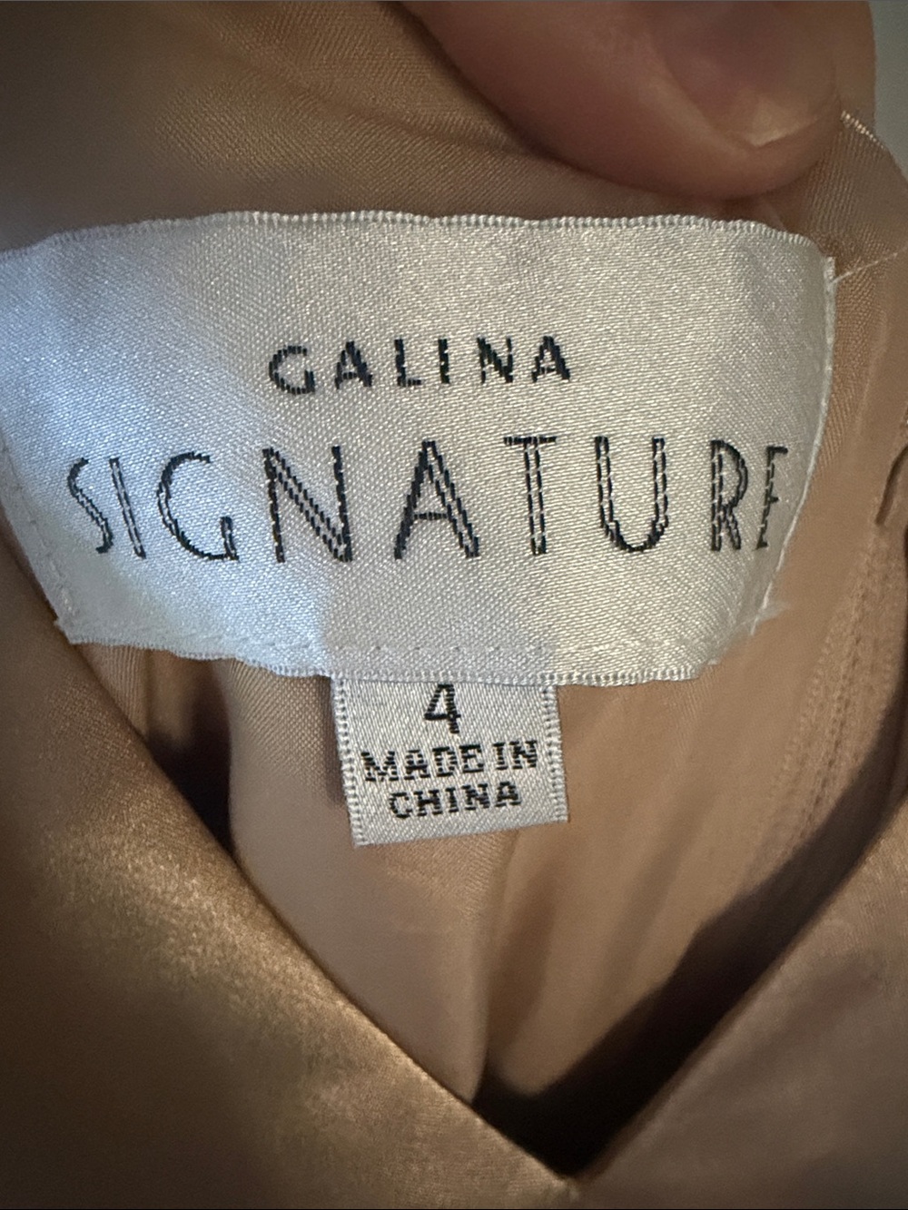Galina Signature Champagne Satin V-Neck Maxi Bridesmaid Prom Dress Size 4 - Picture 4 of 8